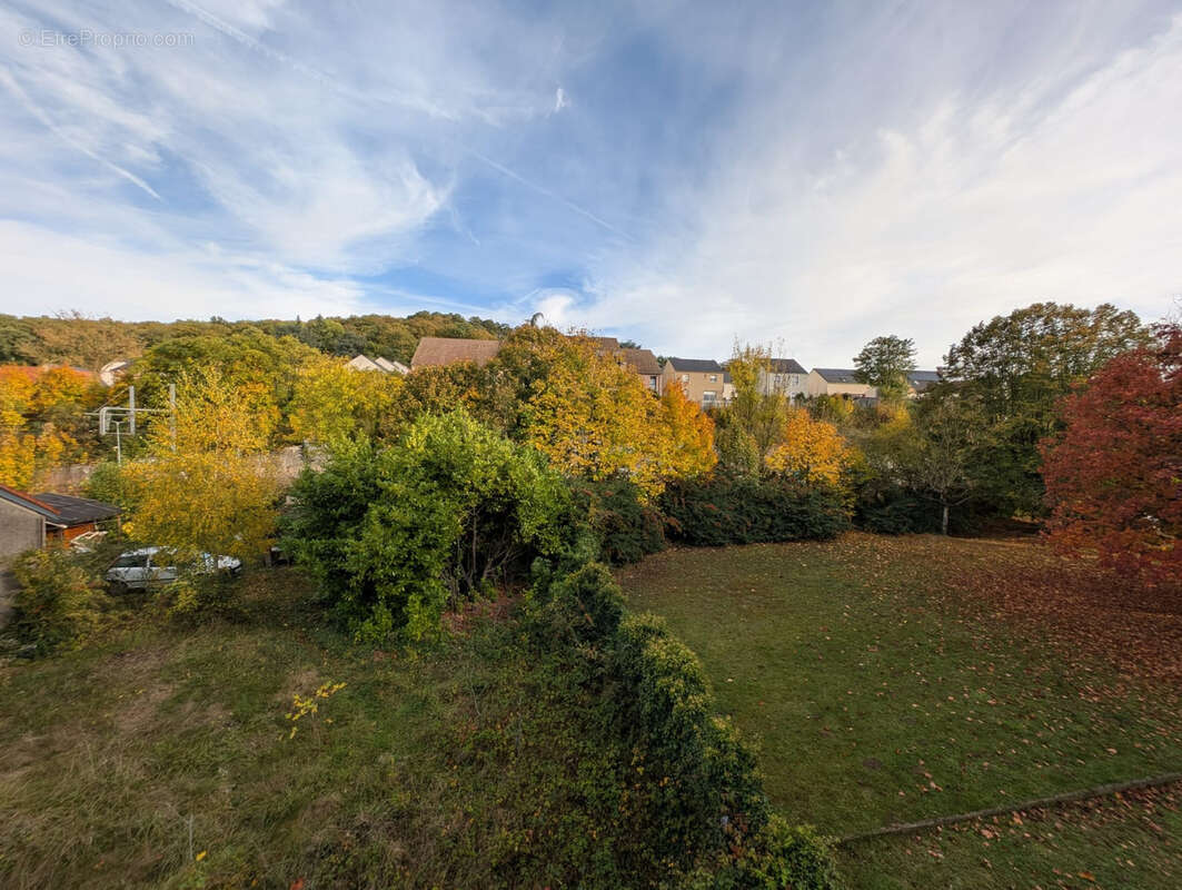 Appartement à LA FERTE-ALAIS