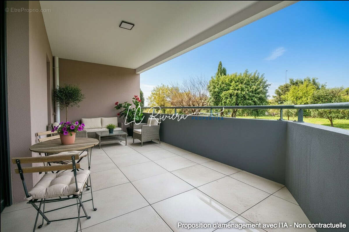 Appartement à FREJUS