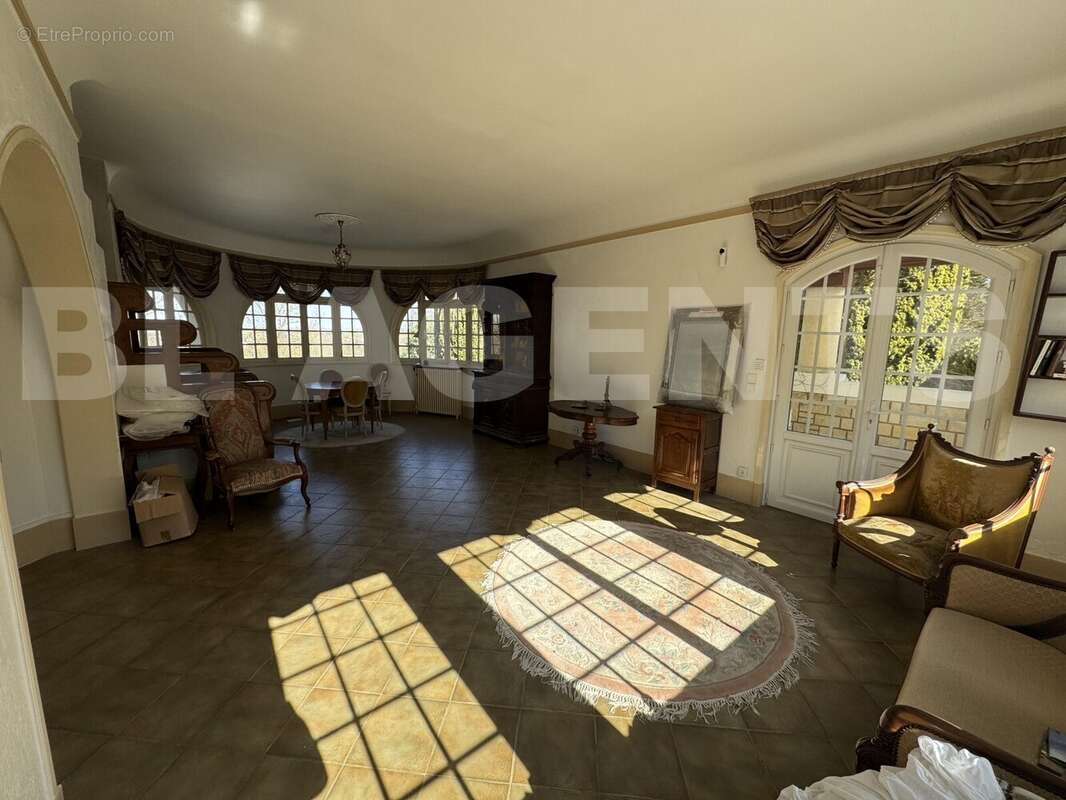 IMG_7815 - Maison à SAINT-JEAN-LES-DEUX-JUMEAUX