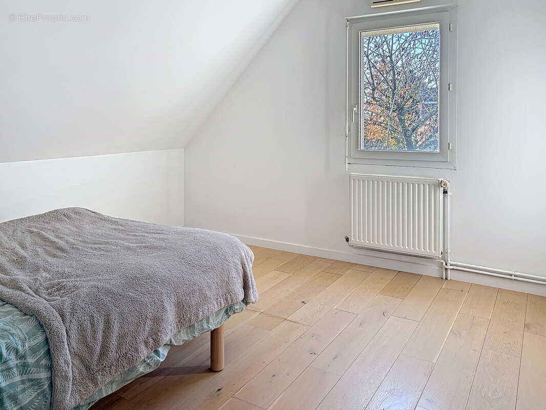 Maison à LA NEUVILLE-CHANT-D&#039;OISEL