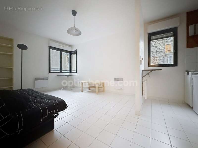 Appartement à PARIS-20E
