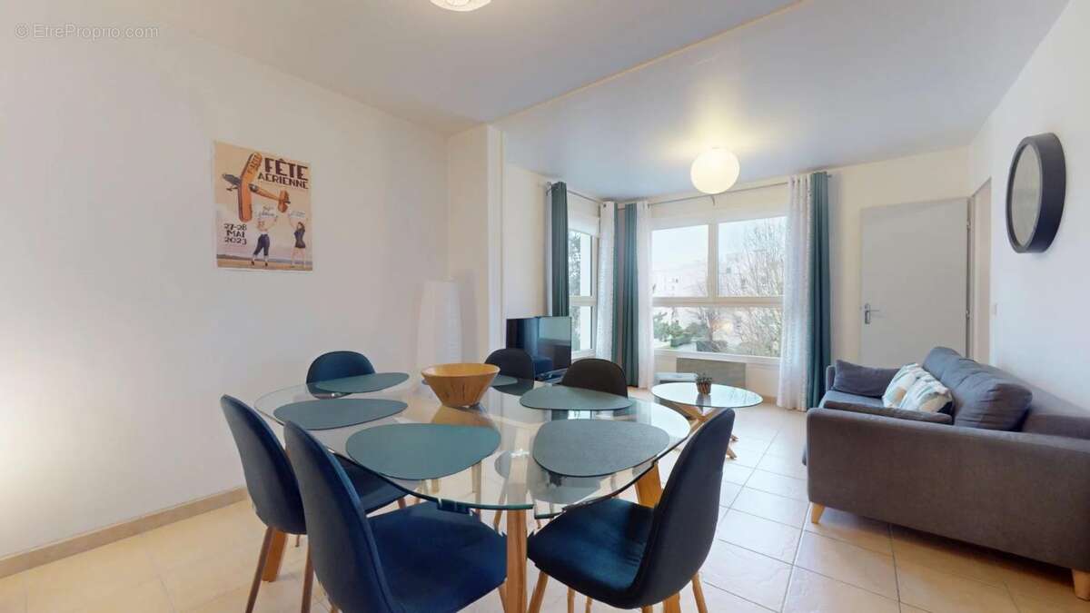 Appartement à MONTIGNY-LE-BRETONNEUX