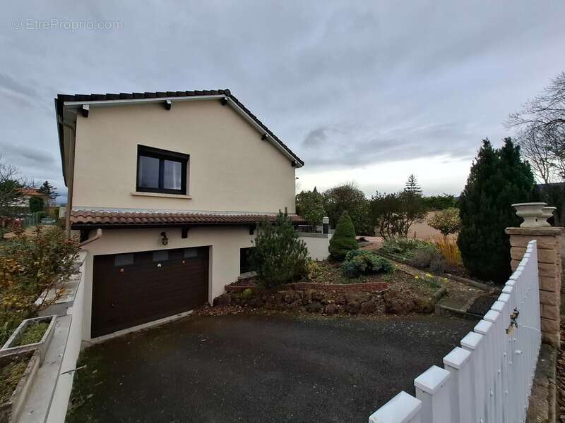 Maison à LA SAUVETAT
