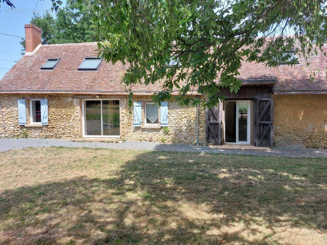 Maison à COURCEMONT