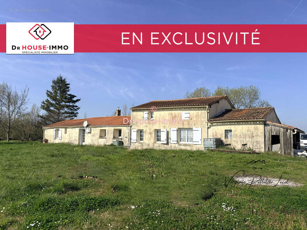 Maison 135 m² à Le Poire-Sur-Velluire  - photo 28