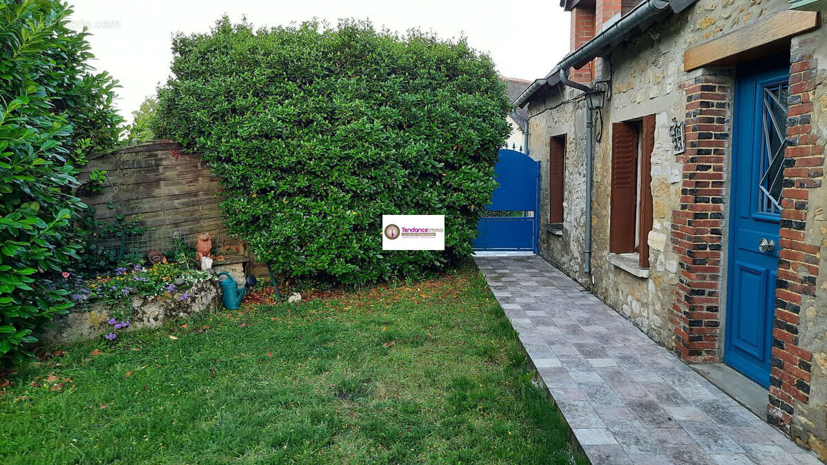 Maison 142 m² à Le Mele-Sur-Sarthe  - photo 9