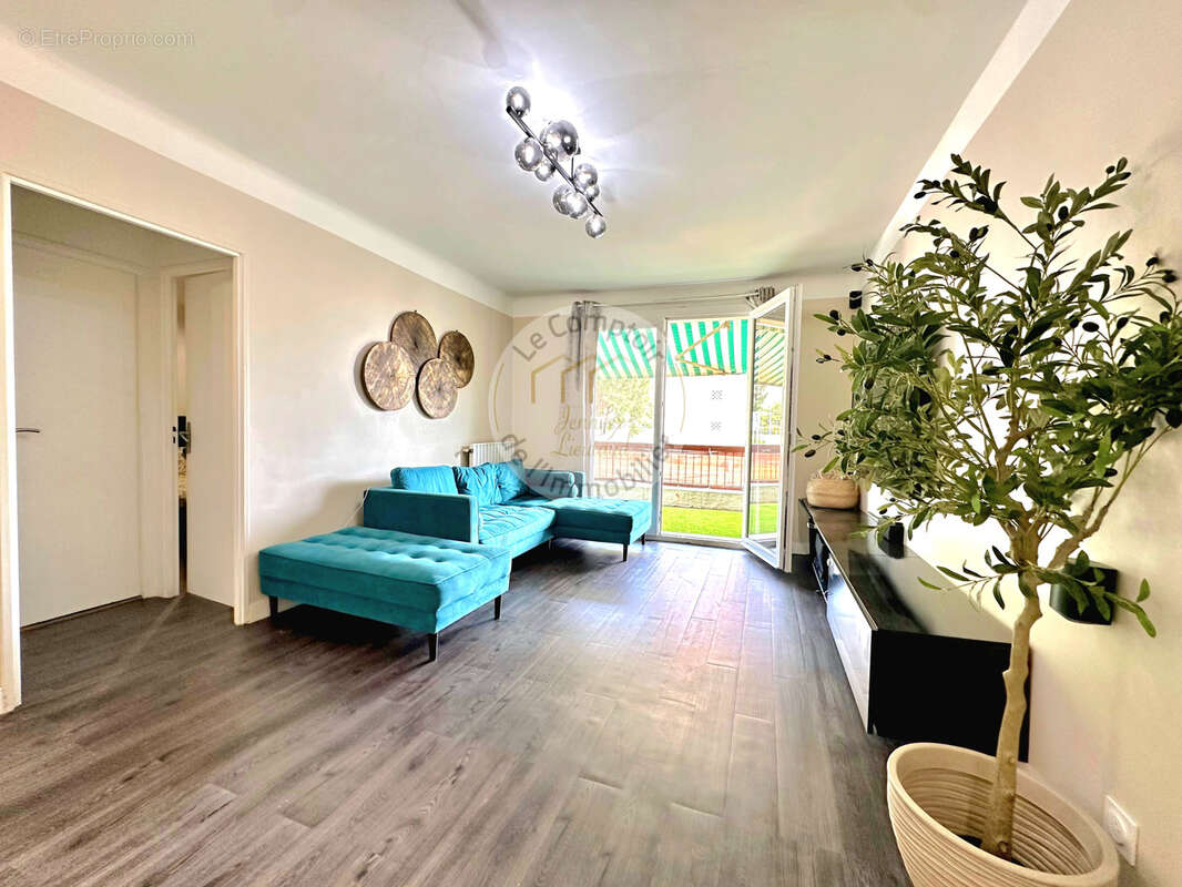 Appartement à MARSEILLE-10E