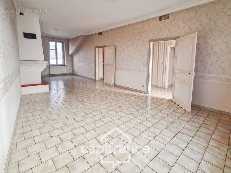 Maison à RUILLE-SUR-LOIR