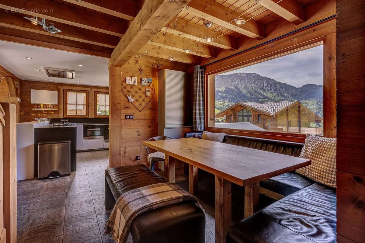 Maison à LES HOUCHES