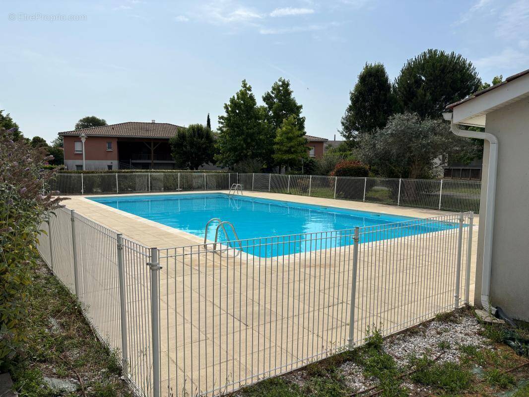 Appartement à SAINT-QUENTIN-DE-BARON