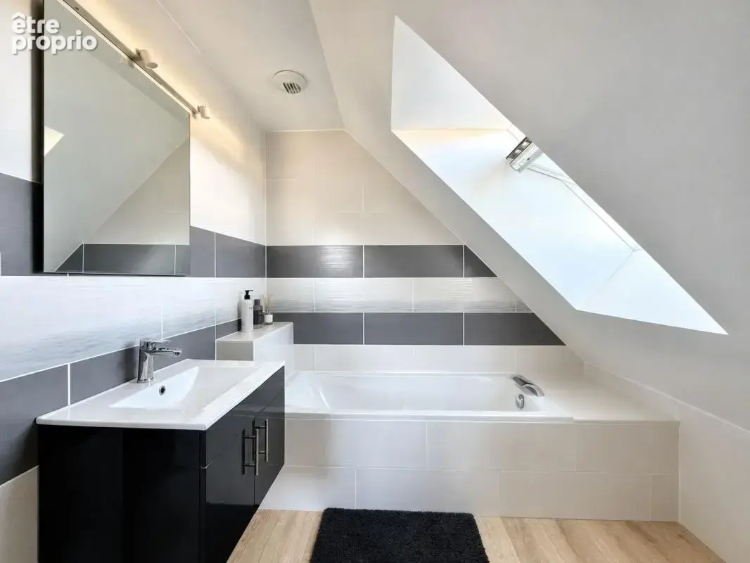 Maison individuelle à Houppeville clé en main - 4 chambres - photo 9