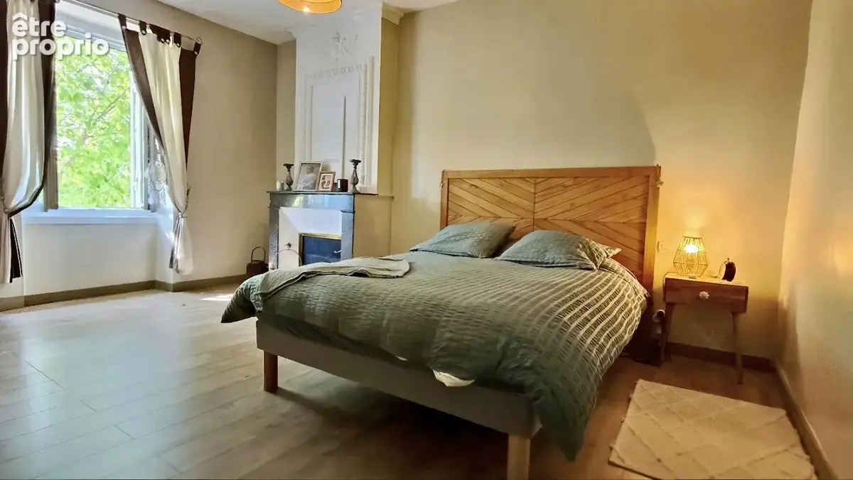 Saint-Giron-d'Aiguevive   Propriété en pierre 215 m2   5 chambres   Piscine   Maison louée - photo 18