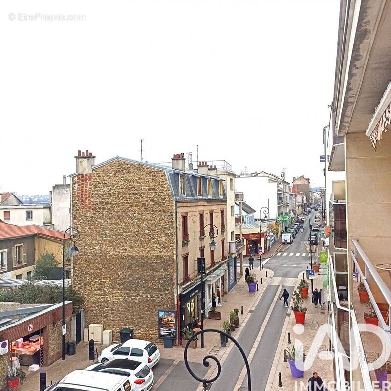 Photo 1 - Appartement à NEUILLY-PLAISANCE