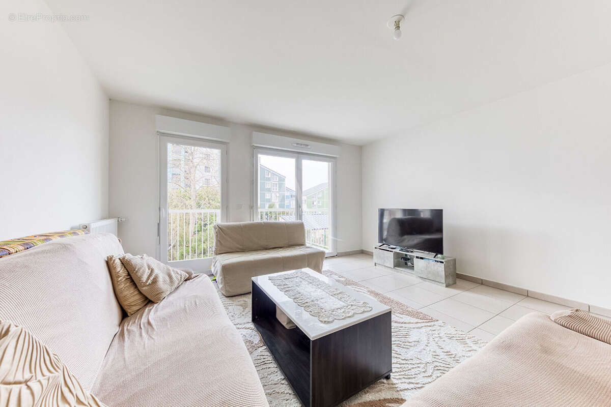 Appartement Noisiel 2 pièce(s) 50.17 m2 - photo 2