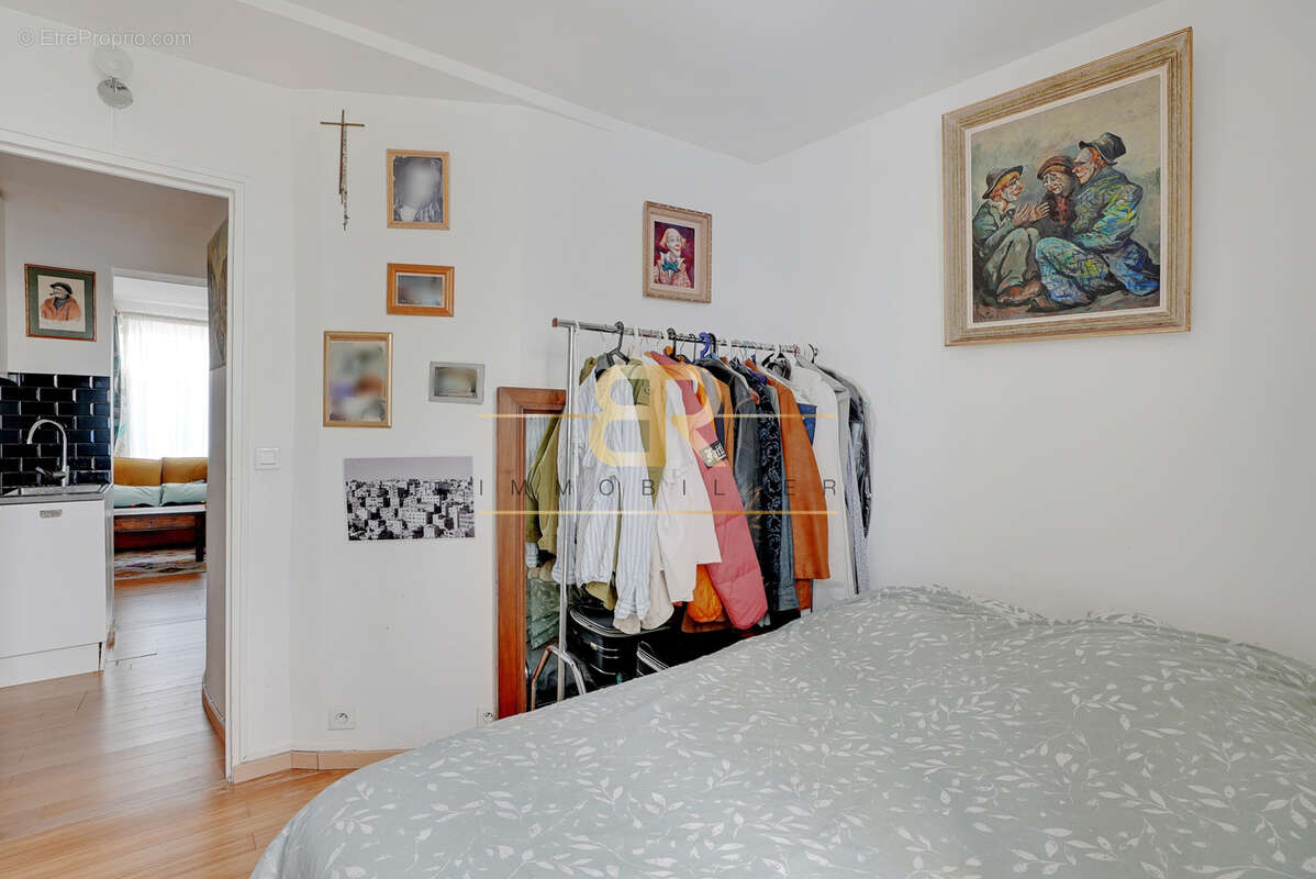 Appartement à PARIS-18E