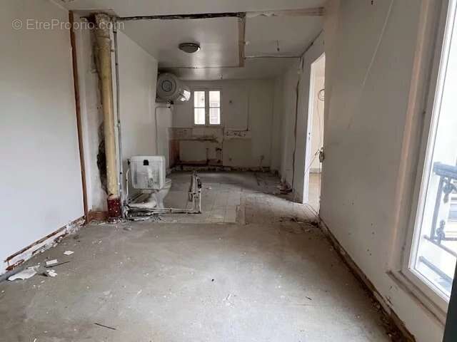 Appartement à PARIS-7E