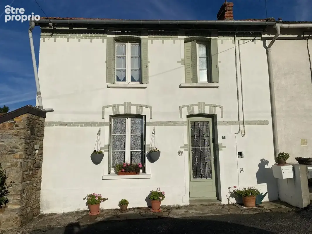 Deux maisons dans un charmant hameau de Bussière Poitevine avec potentiel de revenus - photo 11
