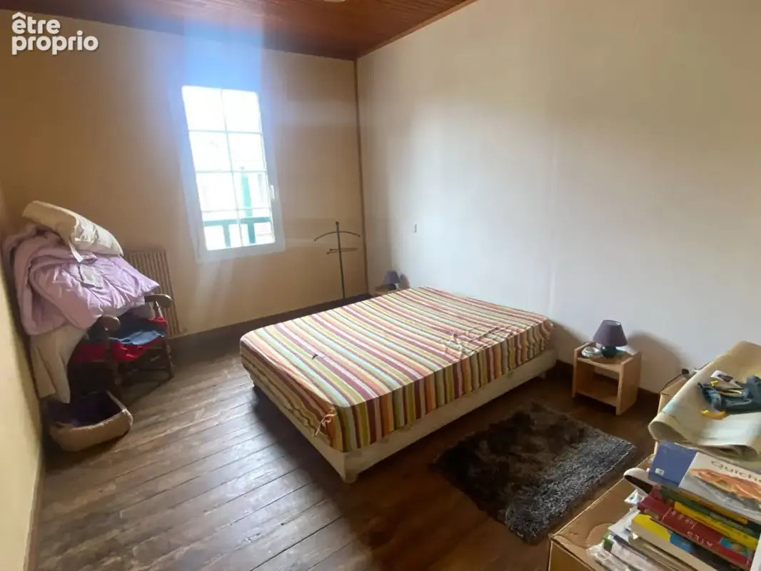 Garein batiment a usage mixte d'habitation et commerce - photo 12