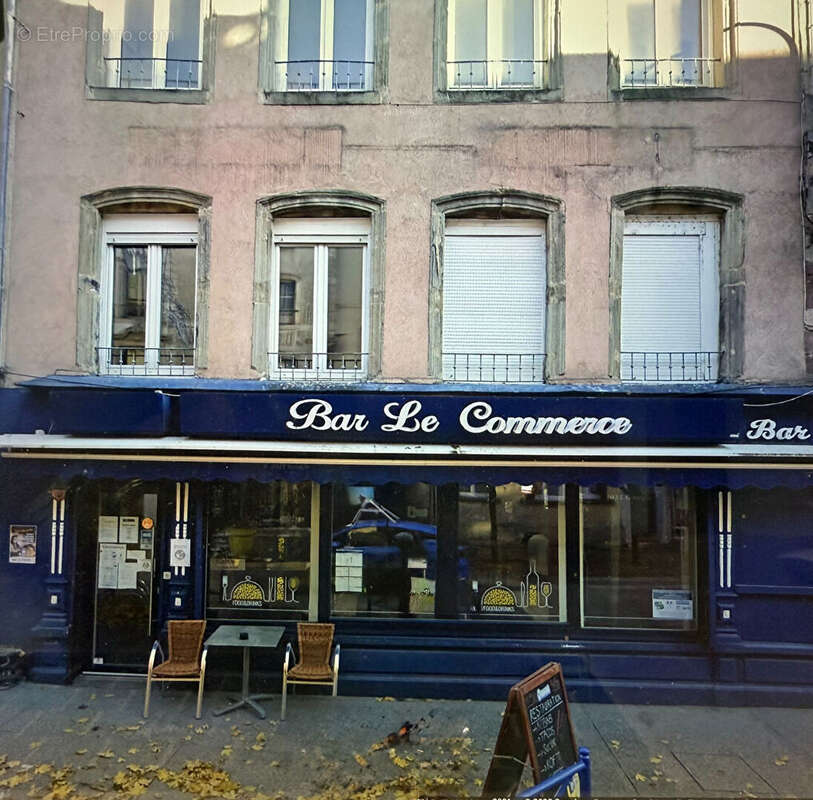 Appartement à MIRECOURT