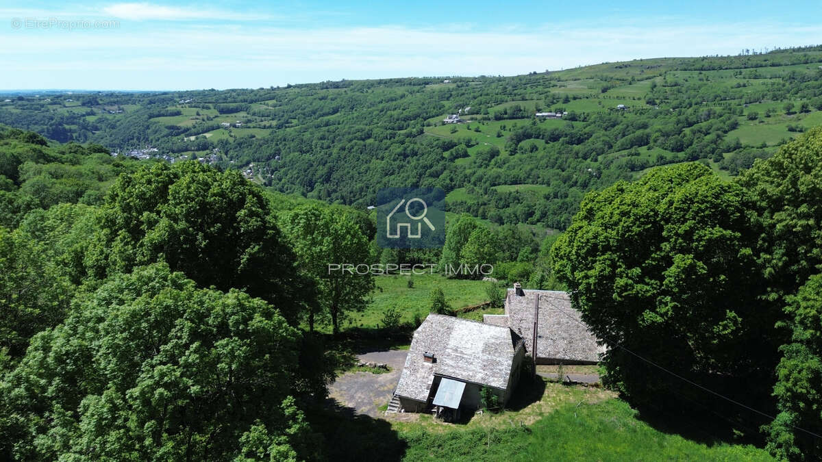 Maison à SAINT-CHELY-D'AUBRAC
