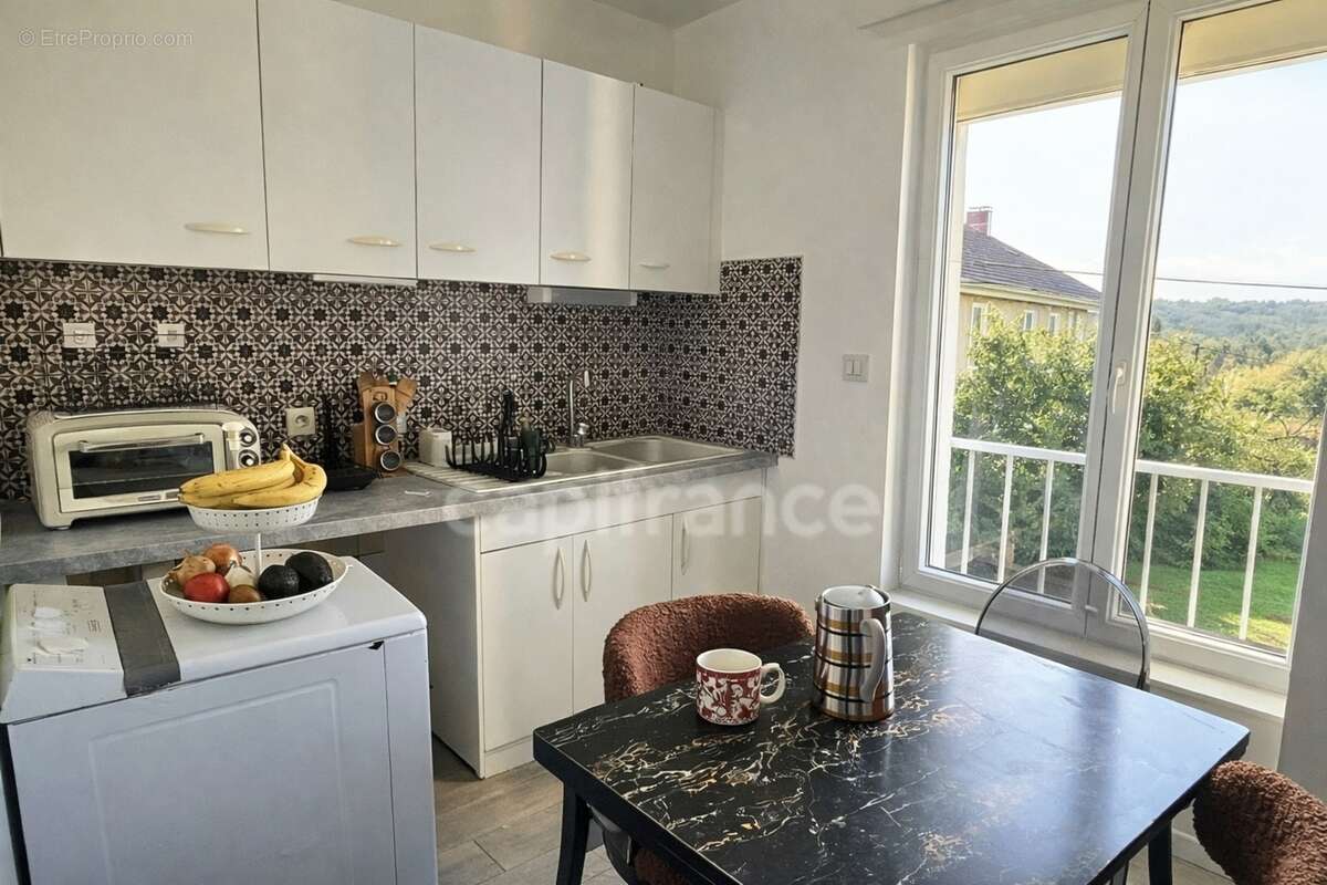 A vendre, Appartement lumineux 2 chambres – Libre au 01/08/2026 – Mouchard (39330) - photo 2