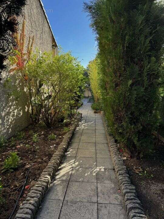 Maison à CARRY-LE-ROUET