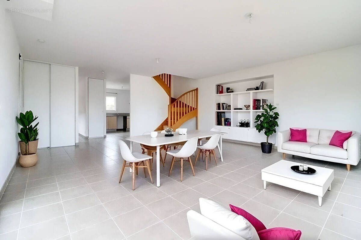 Maison à SAINT-GREGOIRE