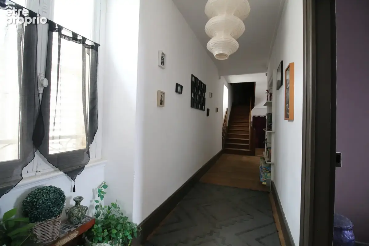 Maison 430 m² à Les Aix-D'angillon  - photo 7