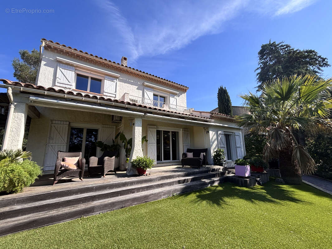 Maison à SAINT-RAPHAEL