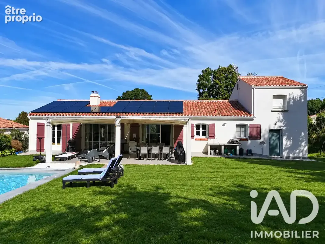 Photo 1 - Maison à POIROUX