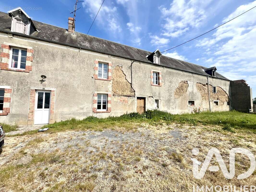 Maison 357 m² à Saint-Andre-De-Bohon  - photo 3