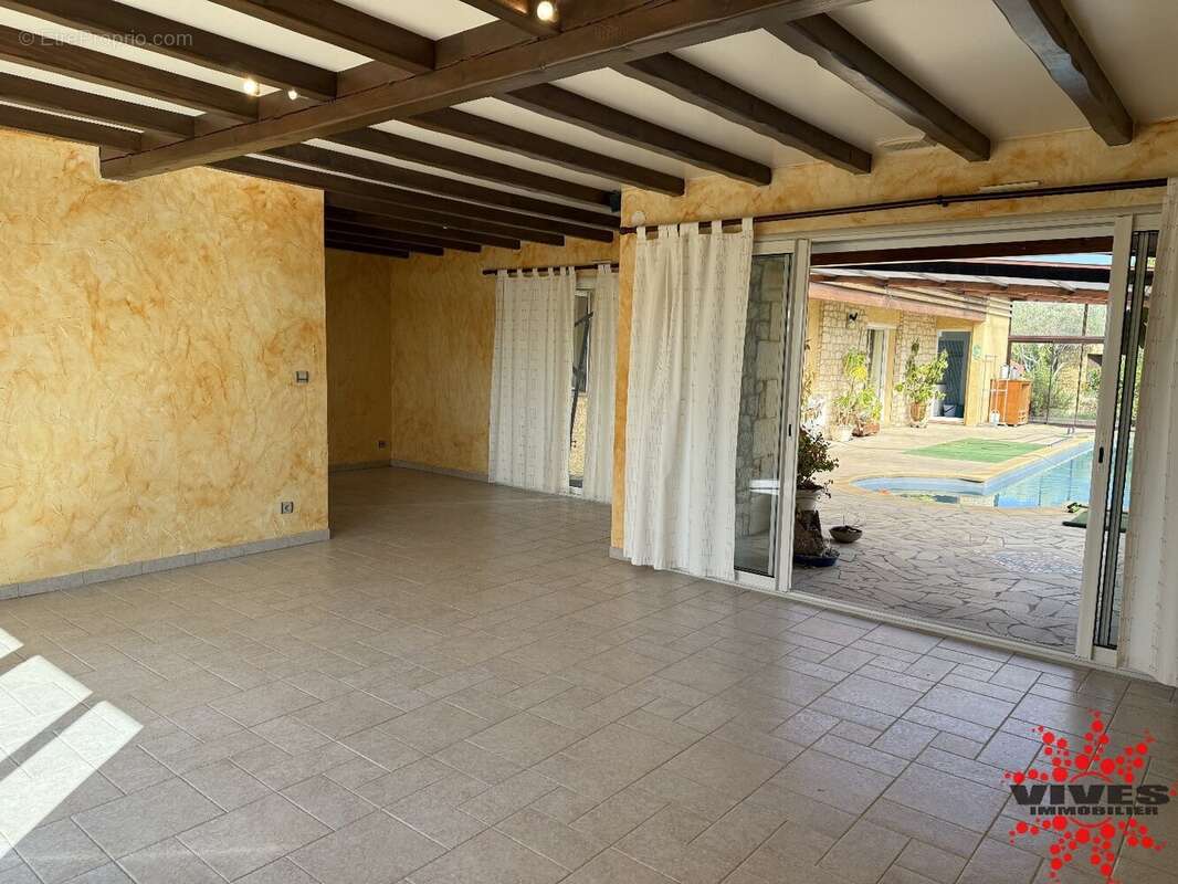 Maison à MARAUSSAN