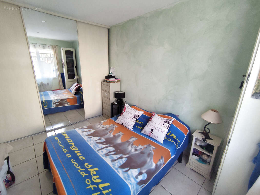 Maison à SAINT-JEAN-LASSEILLE