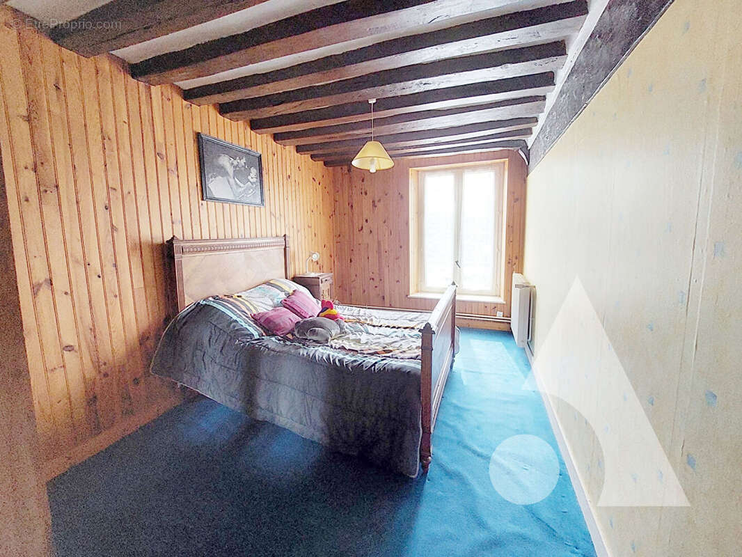 Maison à CREPY-EN-VALOIS