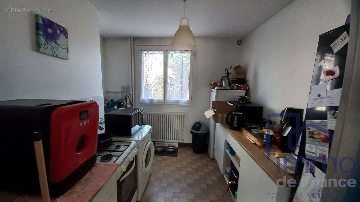 Appartement à SAINT-ETIENNE