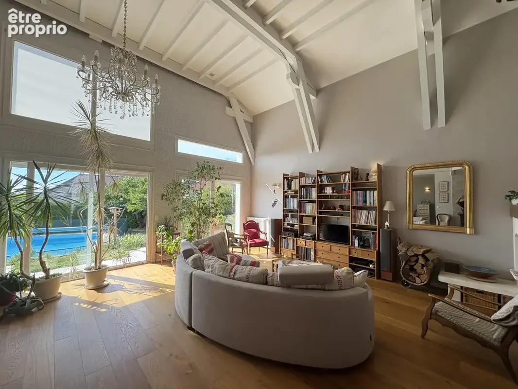 Maison de 230m2 avec piscine - photo 13