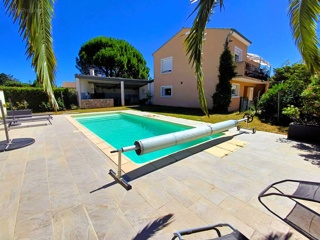 Appartement à MONTELIMAR