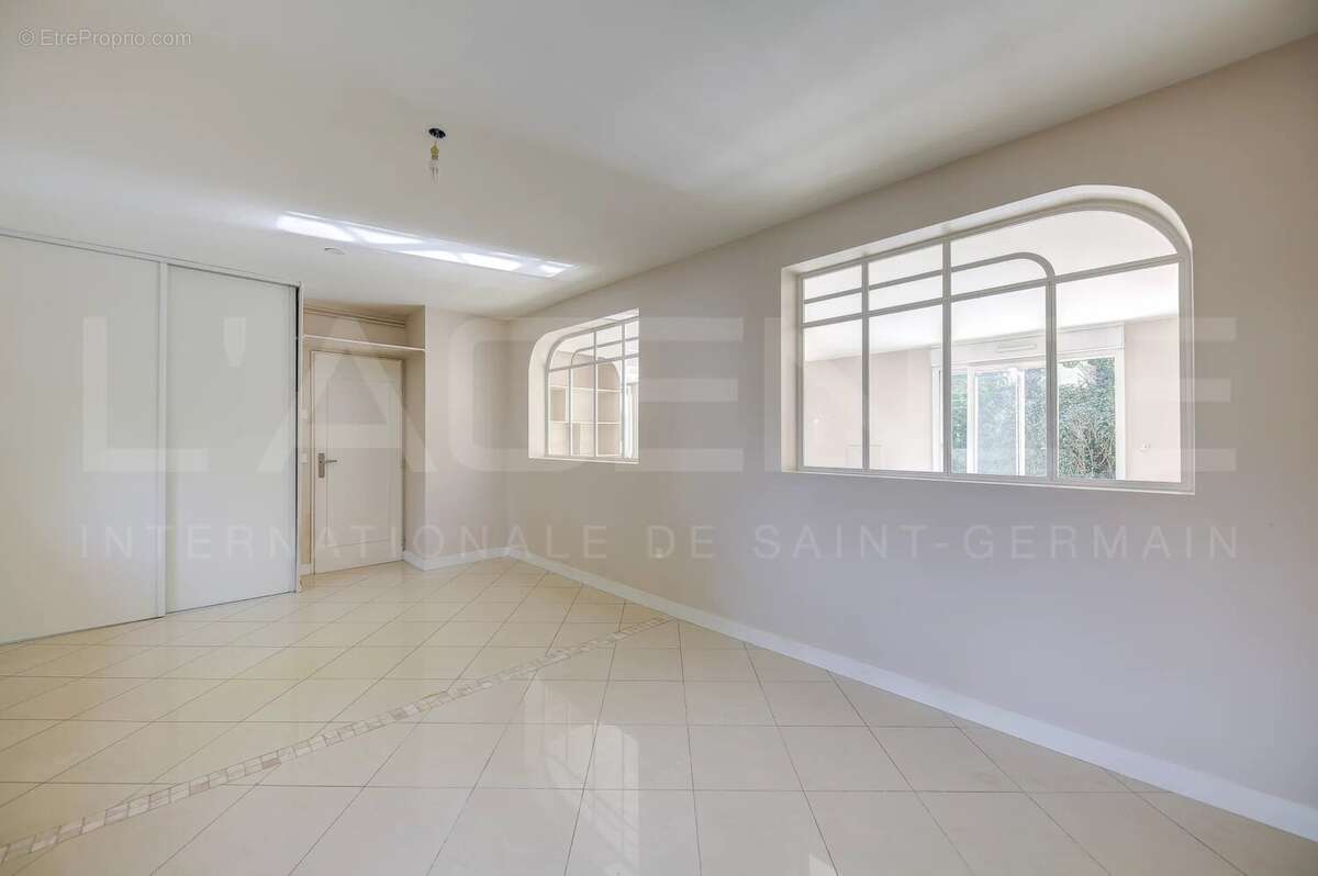 Maison à SAINT-GERMAIN-EN-LAYE