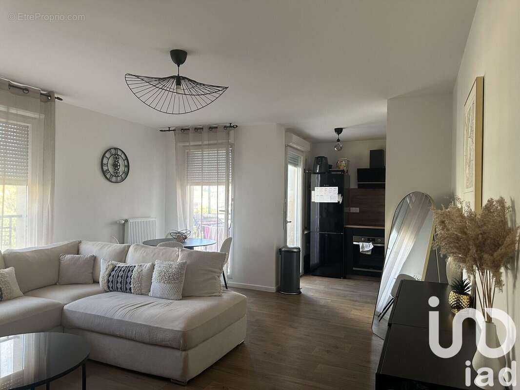 Photo 3 - Appartement à CORBEIL-ESSONNES