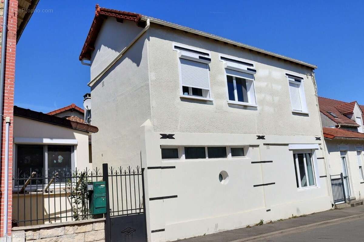 Appartement à CHATILLON