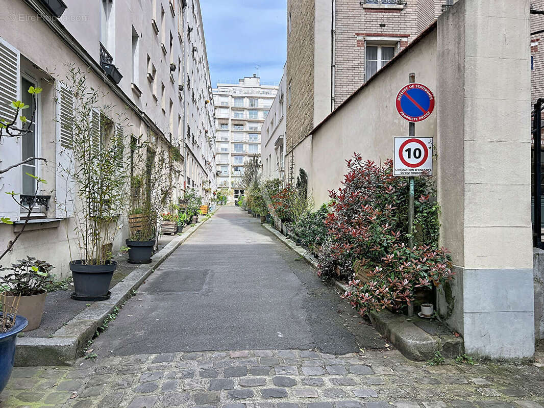 Appartement à PARIS-12E