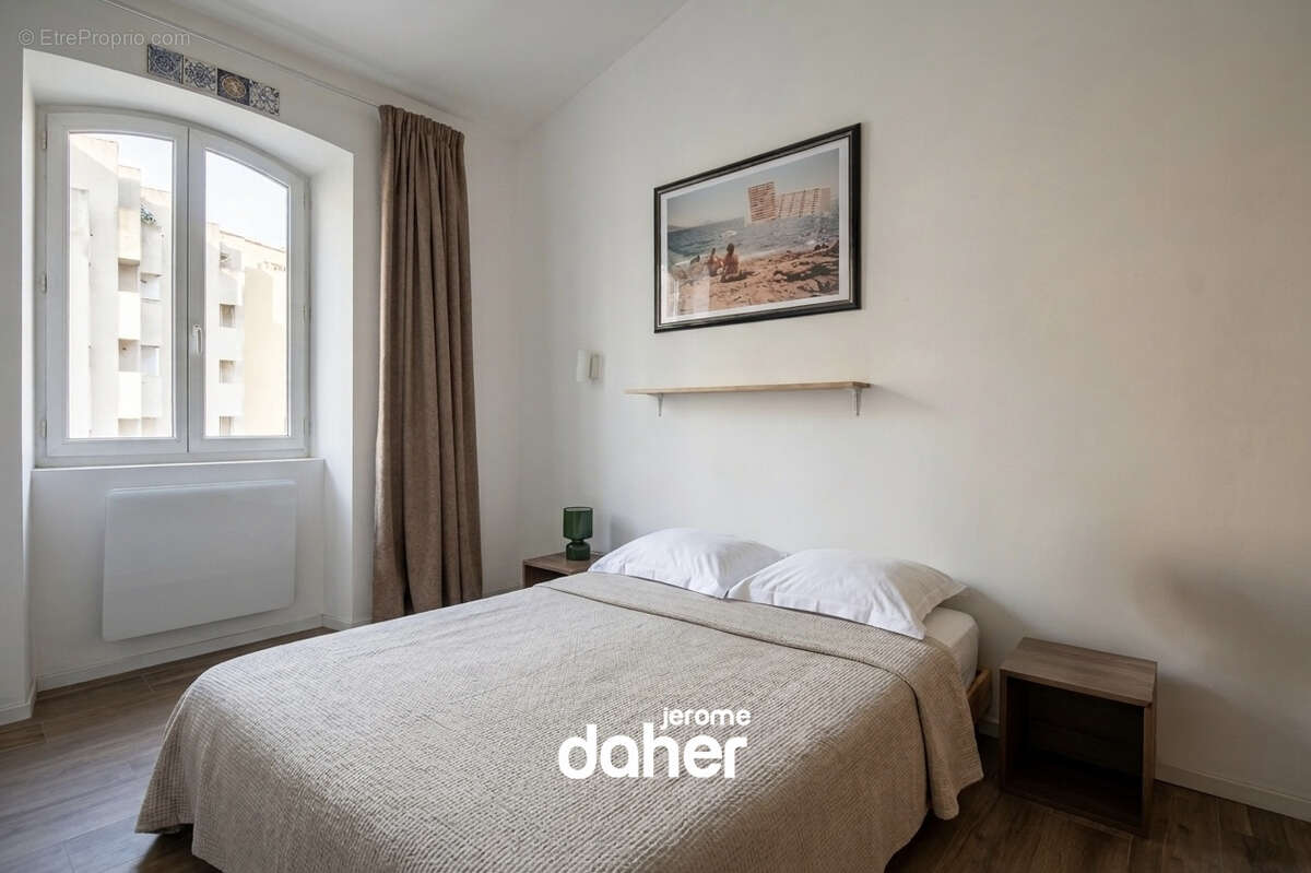 Appartement à MARSEILLE-6E