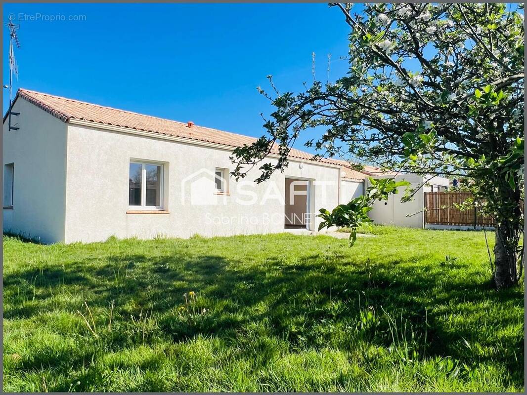 Photo 1 - Maison à SALIGNY