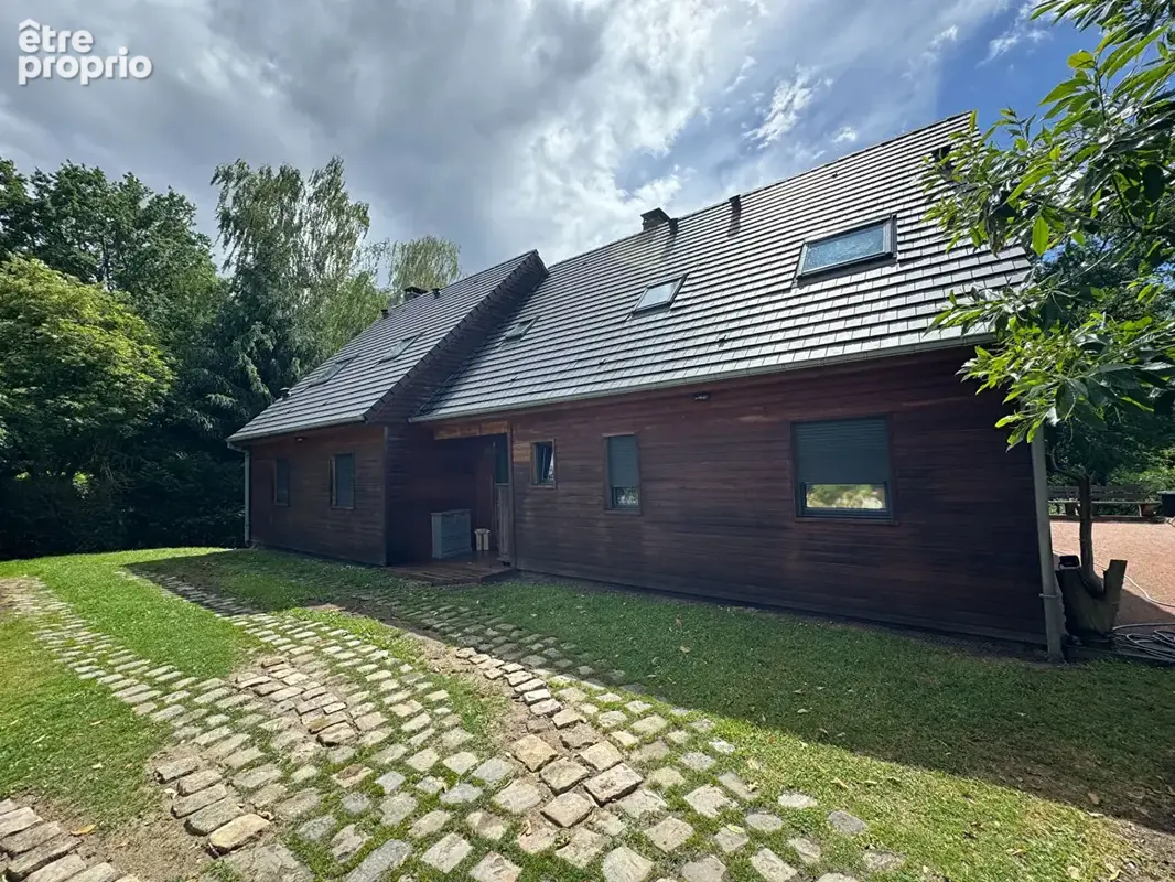Jolie maison en bois avec bel environnement Jouars Pontchartrain 8 pièces  212 m2 - photo 3