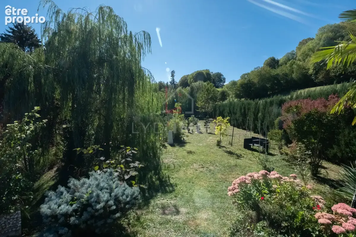 Villa familaile avec piscine et grand terrain - photo 5