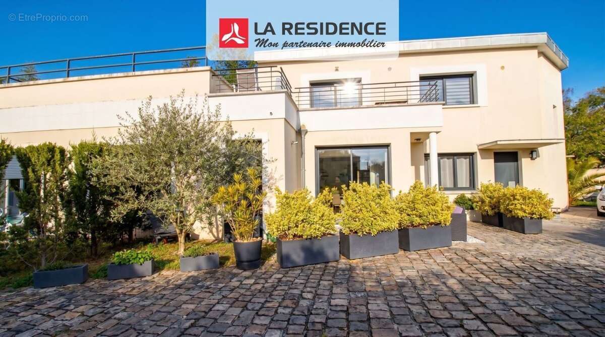 Appartement à CONFLANS-SAINTE-HONORINE