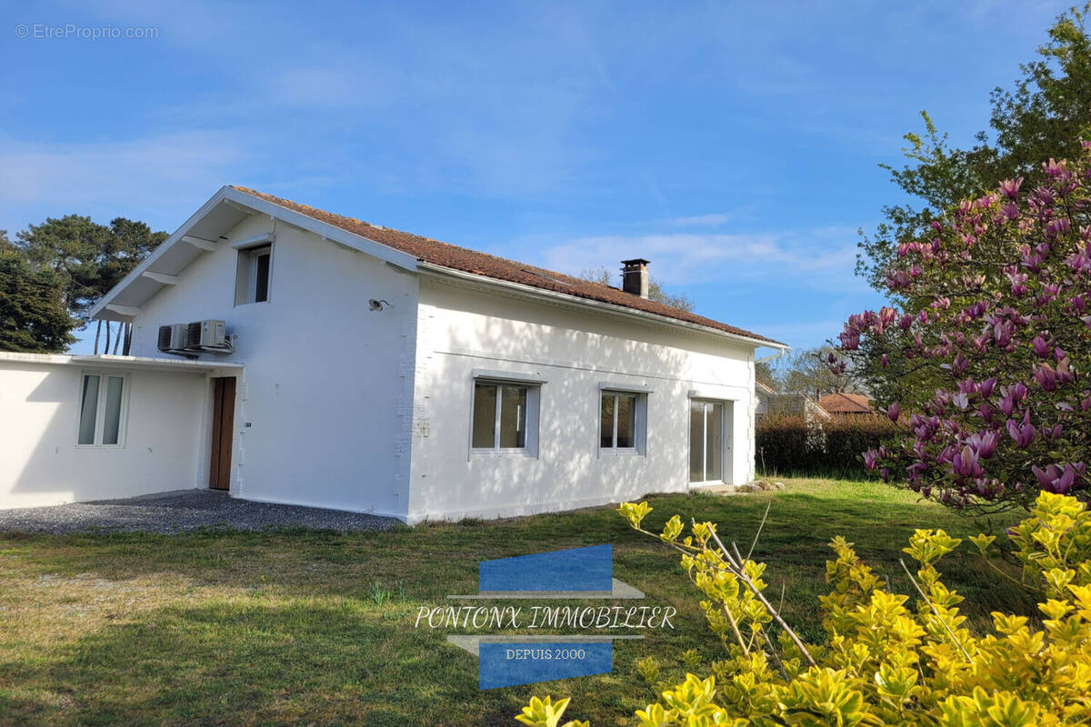 Maison à PONTONX-SUR-L'ADOUR