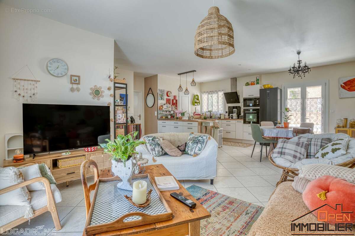 Maison 110 m² à Villeneuve-Sur-Lot  - photo 15