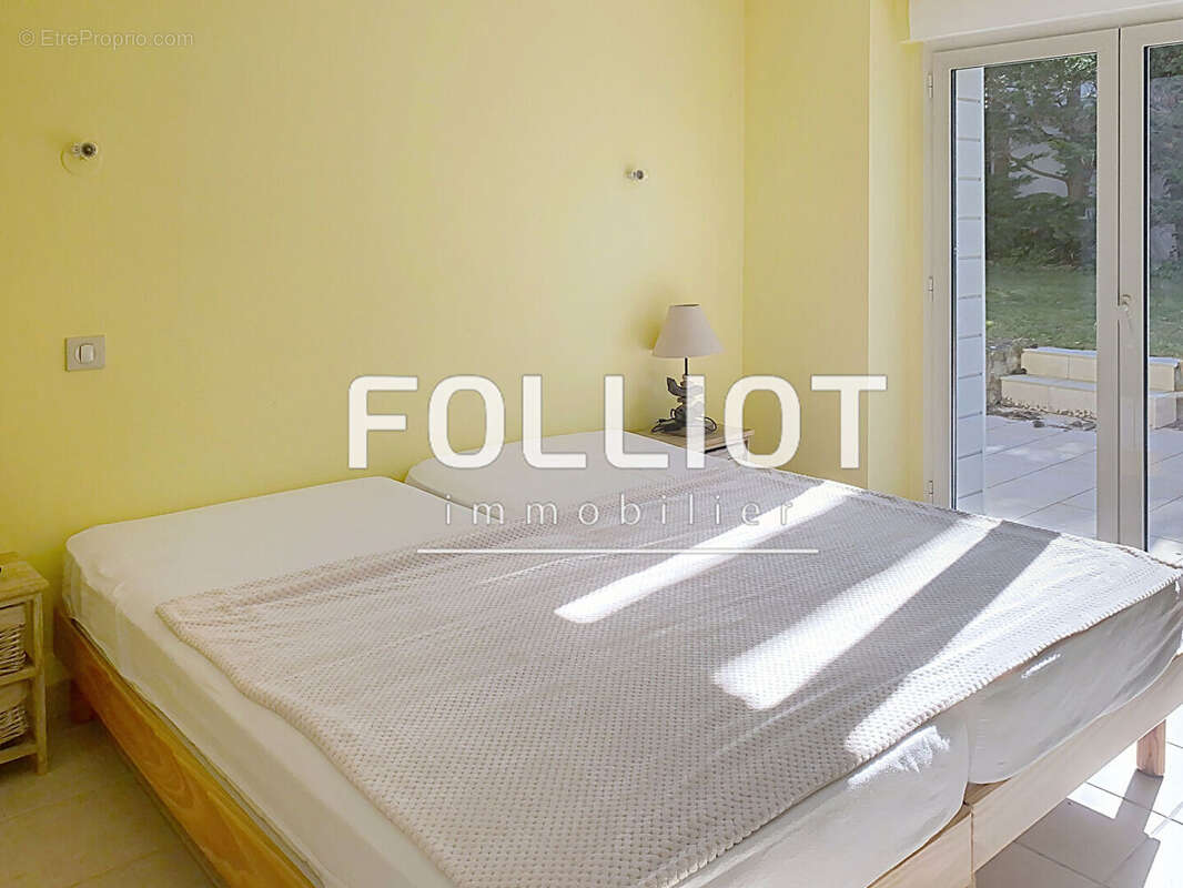 Maison à AGON-COUTAINVILLE