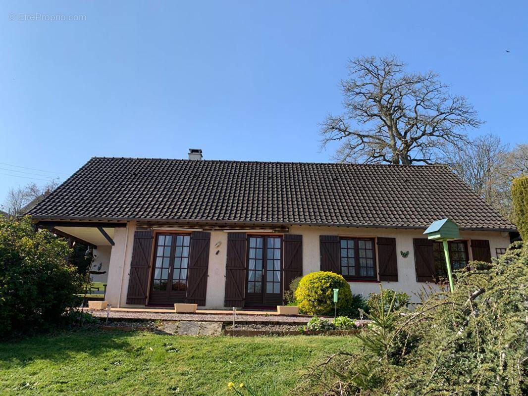Maison à LA TRINITE-DE-REVILLE